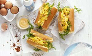 Spicy Scrambled Egg Breakfast Rolls 4 Spicy Scrambled Egg Breakfast Rolls 4